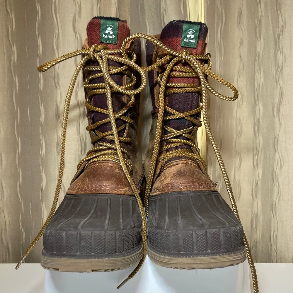 Kamik Sienna 2 Woman's 6 Mid Waterproof Red Plaid Brown Lace Up Thinsulate 200g
